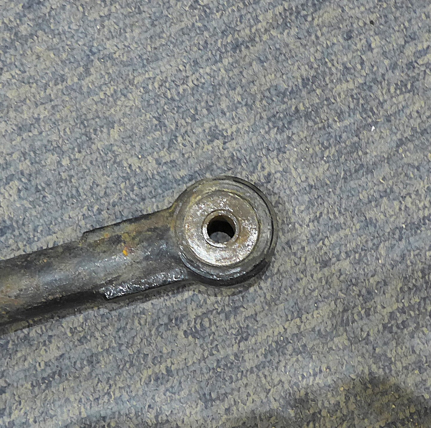 Main Landing Gear - Port - T600N (A/R)