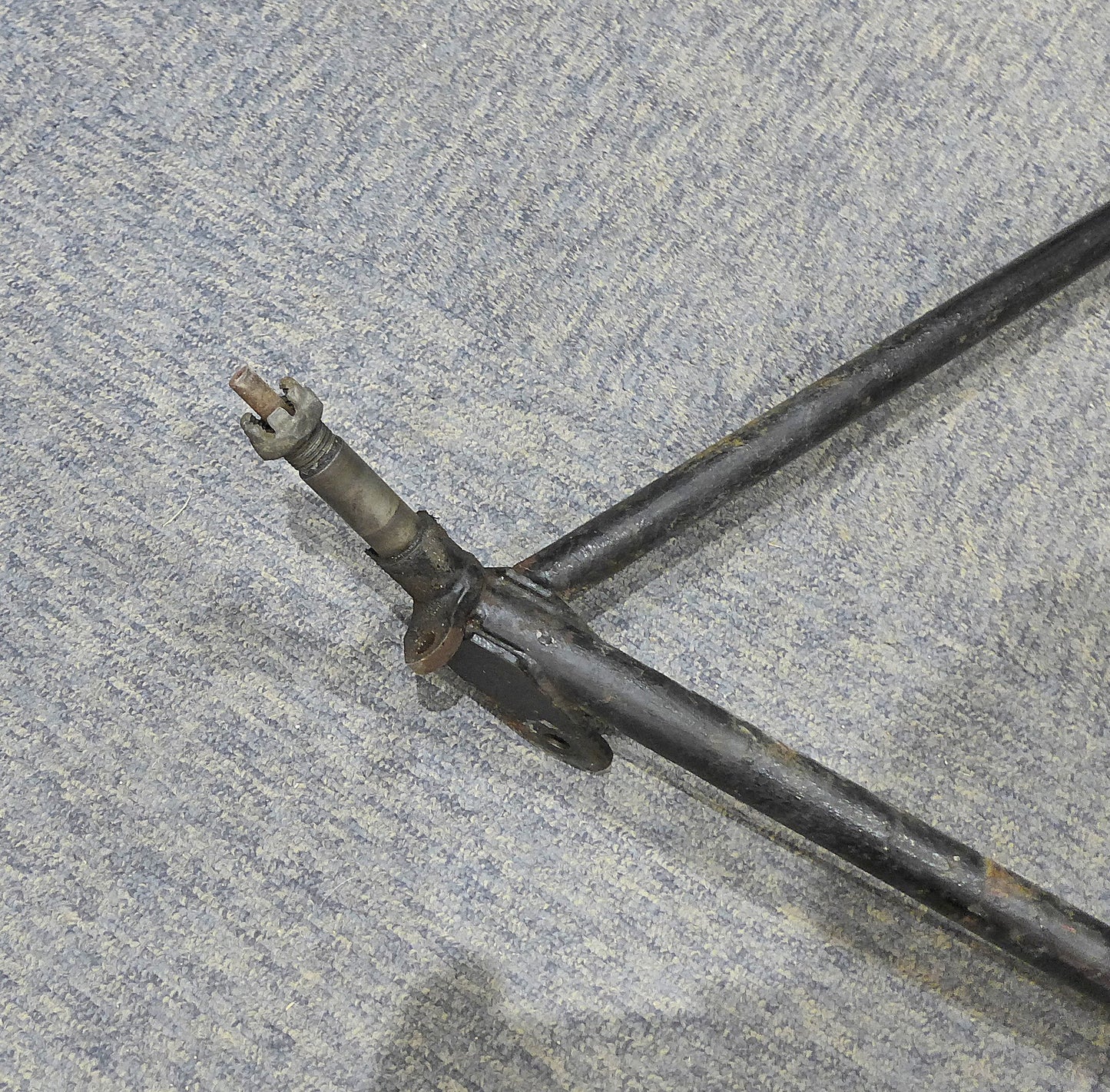 Main Landing Gear - Port - T600N (A/R)