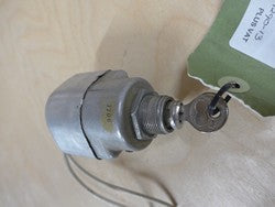 Ignition Switch O/L/R/Both C/W: 1 x Key (A/R)