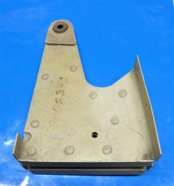 Hinge Bracket (N/S)