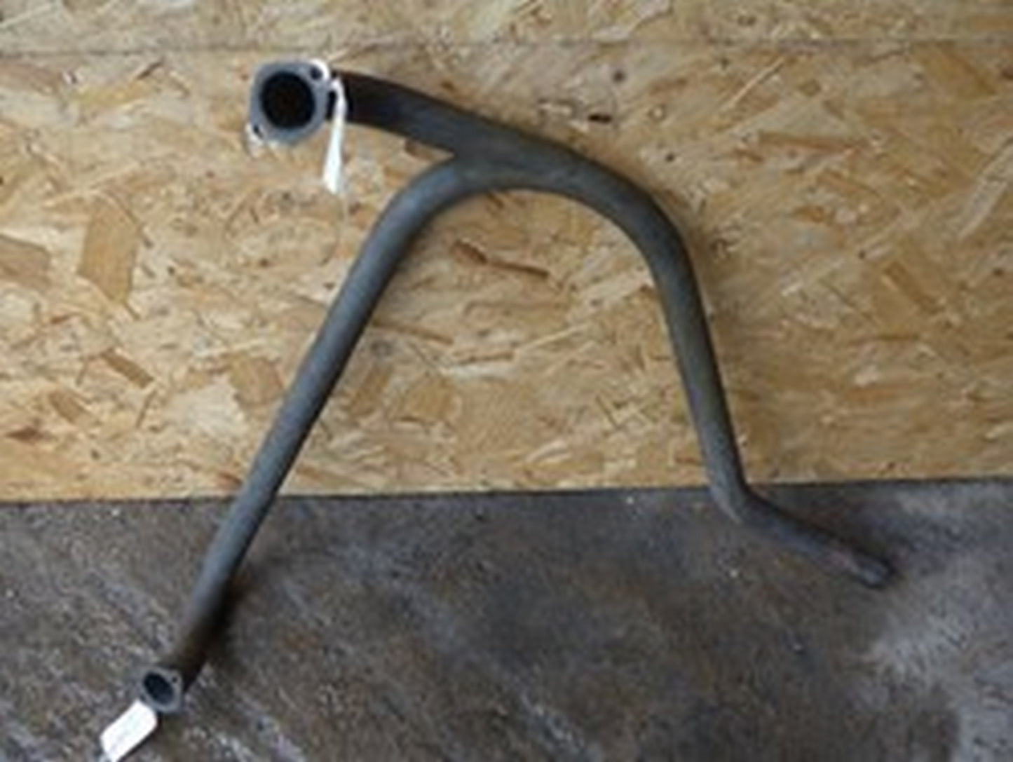 Exhaust Stack - Left - Front - PA-30 (A/R)
