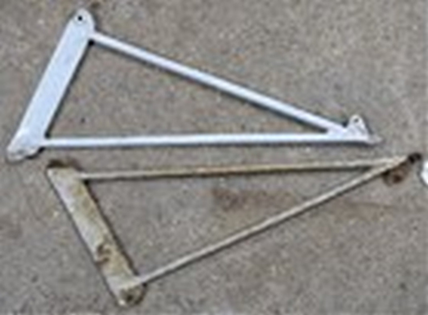 Outboard Jury Strut - Port & STB - Pair (A/R)
