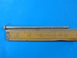 Bolt 3/16D. 4-3/4G. 5-5/32L.