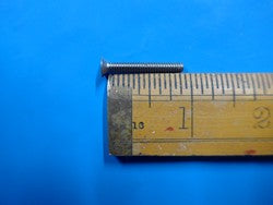 Machine Screw CR 6-32TH. 1L.