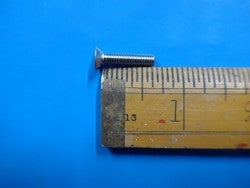 Machine Screw CR 8-32TH. 3/4L.