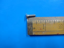 Machine Screw CR 8-32TH. 17/32L