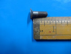 Machine Screw 1/4D. 27/32L.