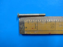 Machine Screw 8/32TH. 1-17/32L.
