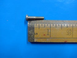 Machine Screw 8/32D. 9/32G. 23/32L.