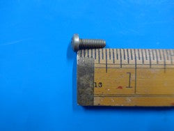 Machine Screw 8-32TH. 1/2L.