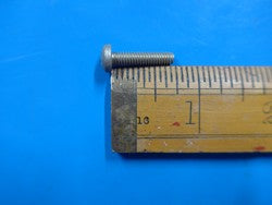 Machine Screw 8-32TH. 3/4L.