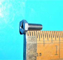 Screw NAS6103U8