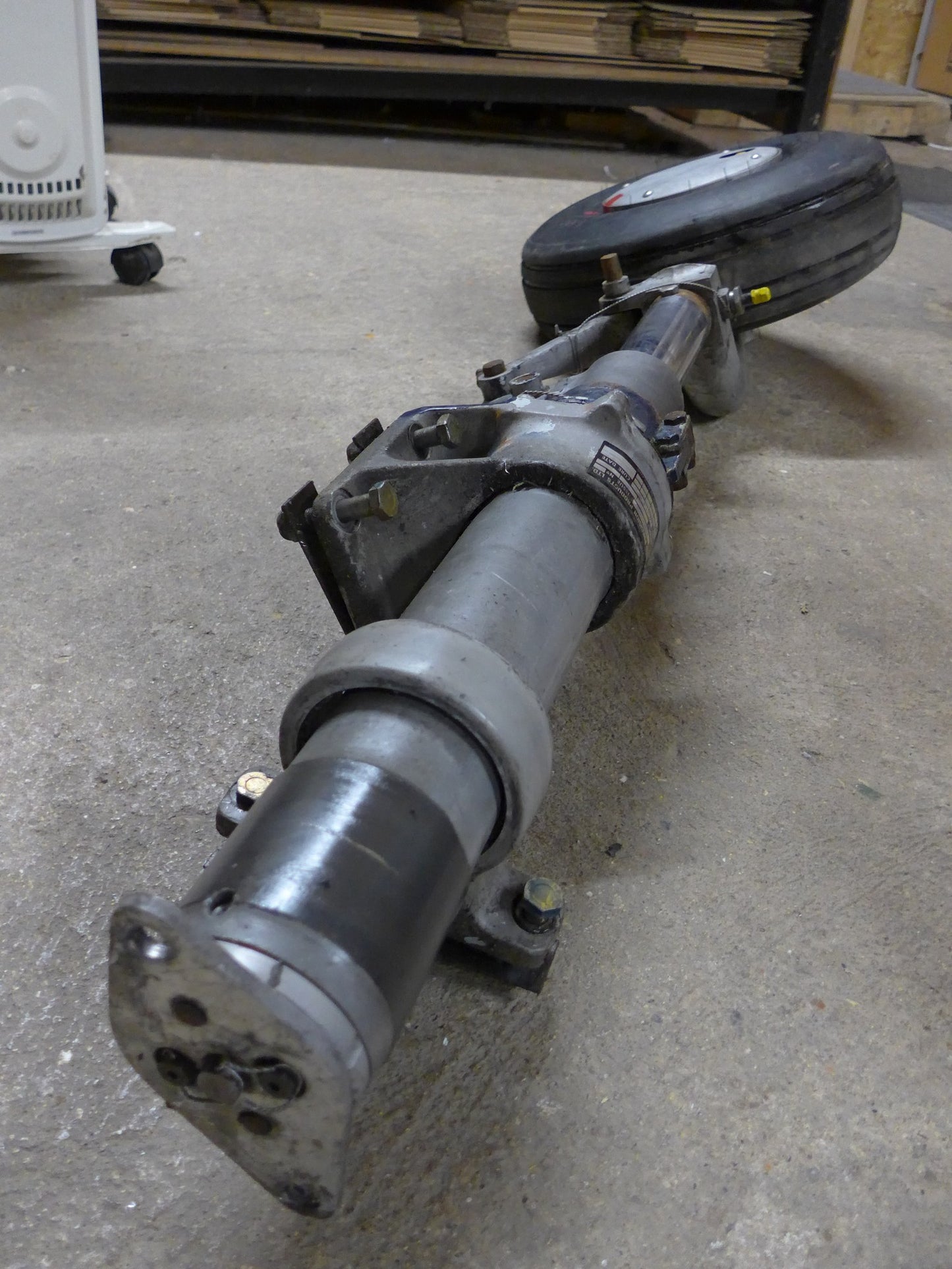 Beagle B121 Nose Gear Assembly (A/R)