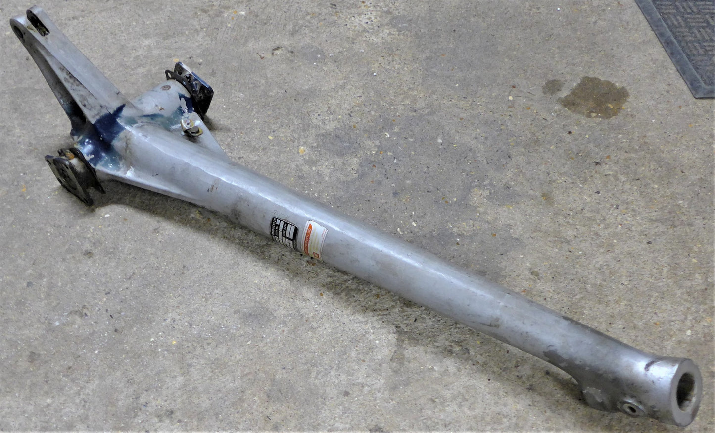 Undercarriage Leg - Port (A/R)