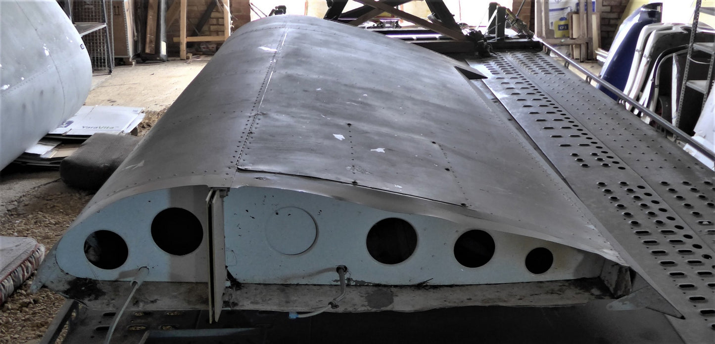 Wing Assembly - R/H - CH601HD (A/R)