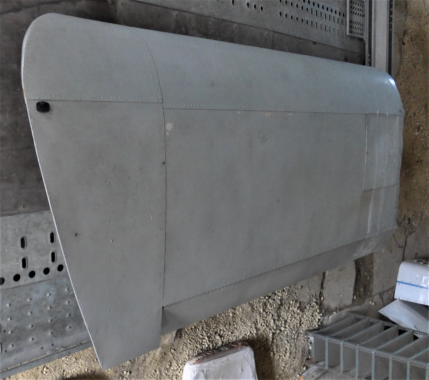 Wing Assembly - L/H - CH601HD (A/R)