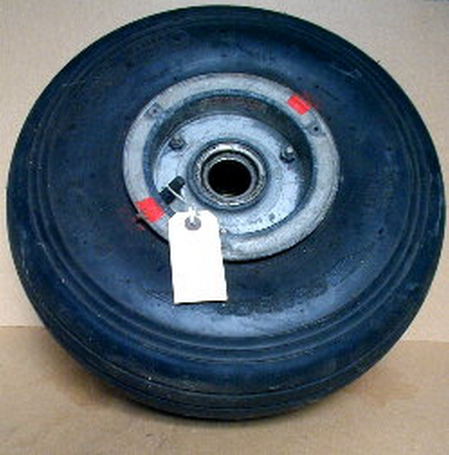 MS880 600x6 Main Wheel C/W Disc (A/R)