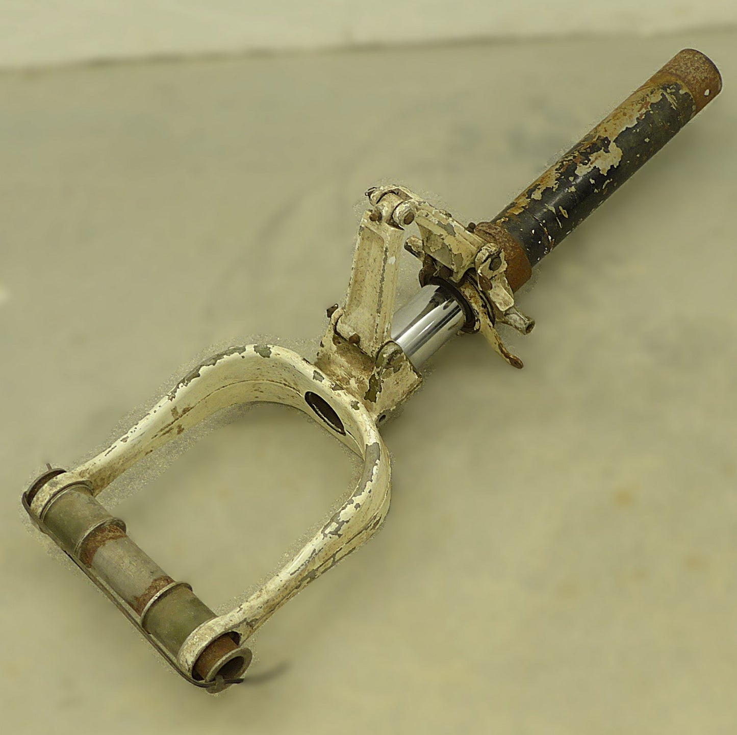 Nose Gear Strut - C150/152 - Heavy Duty (A/R)