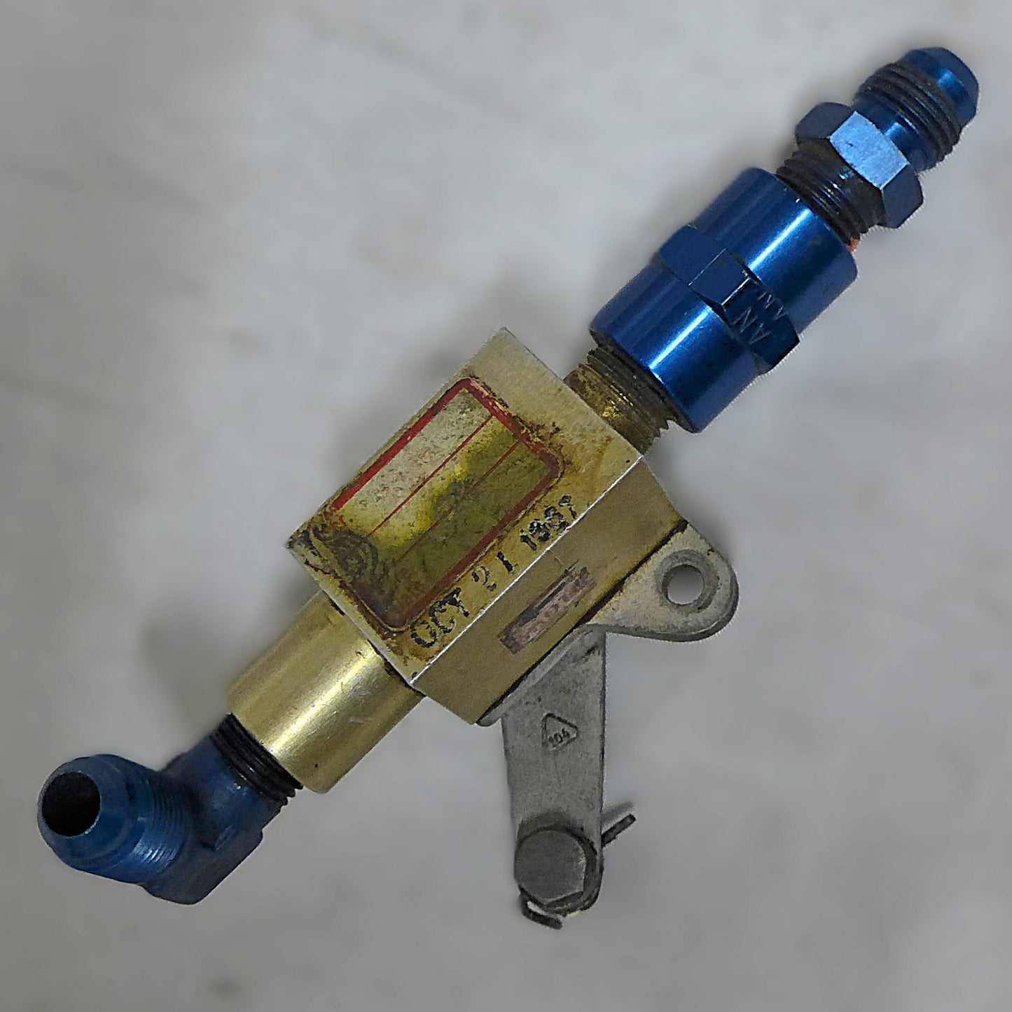 Fuel Shut Off Valve - Cessna FR172 (A/R)