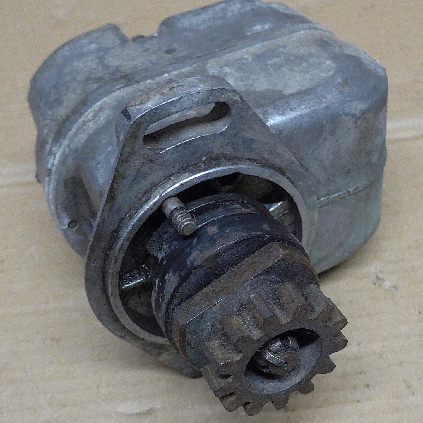 Bendix S4LN-21 Magneto LH - For Core Use (A/R)