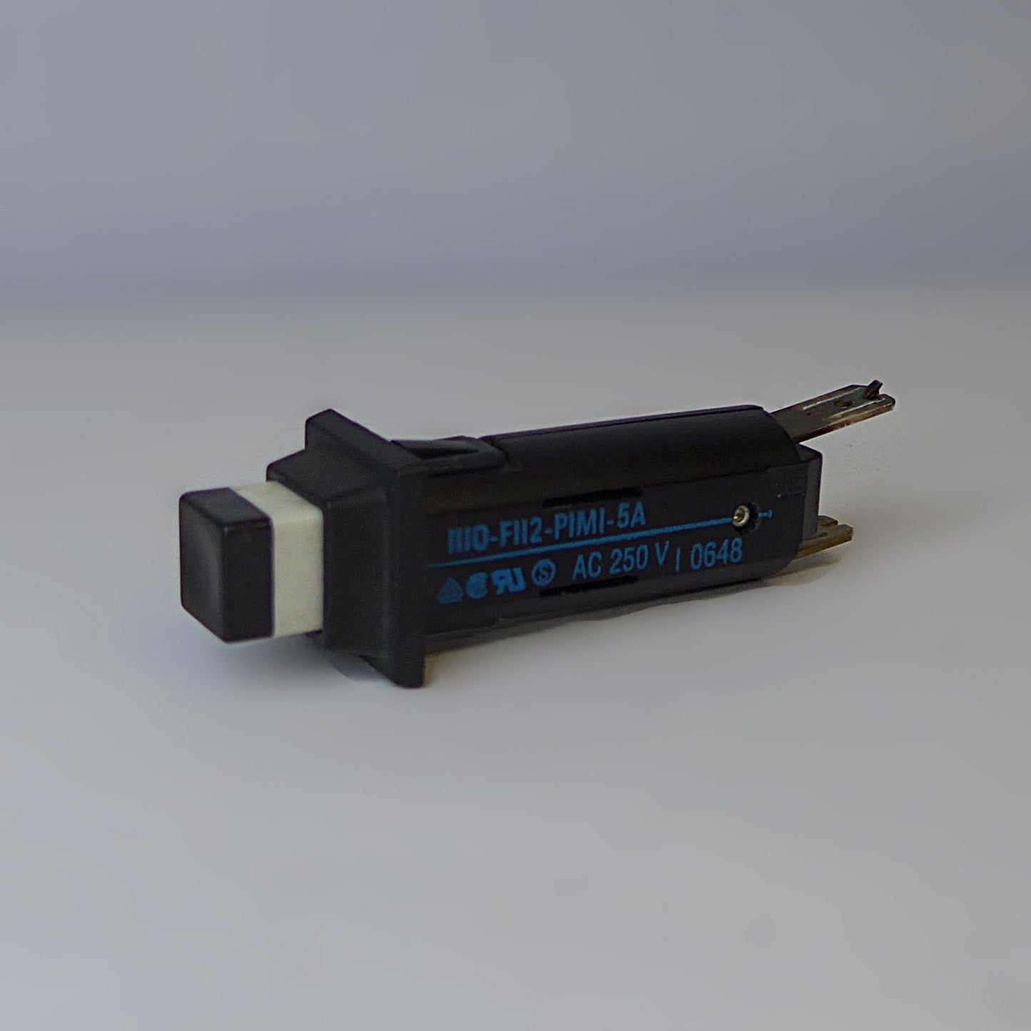 E-T-A 5 Amp Thermal Circuit Breaker (A/R)