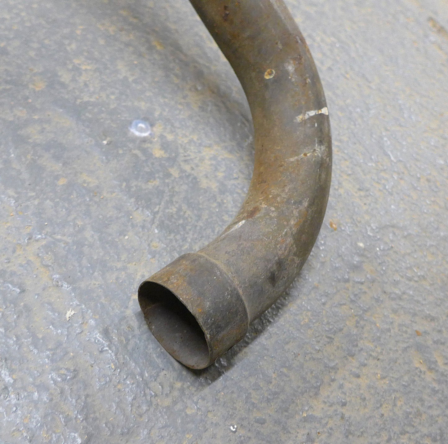 Exhaust Stack - Front Cylinders - PA22 (A/R)