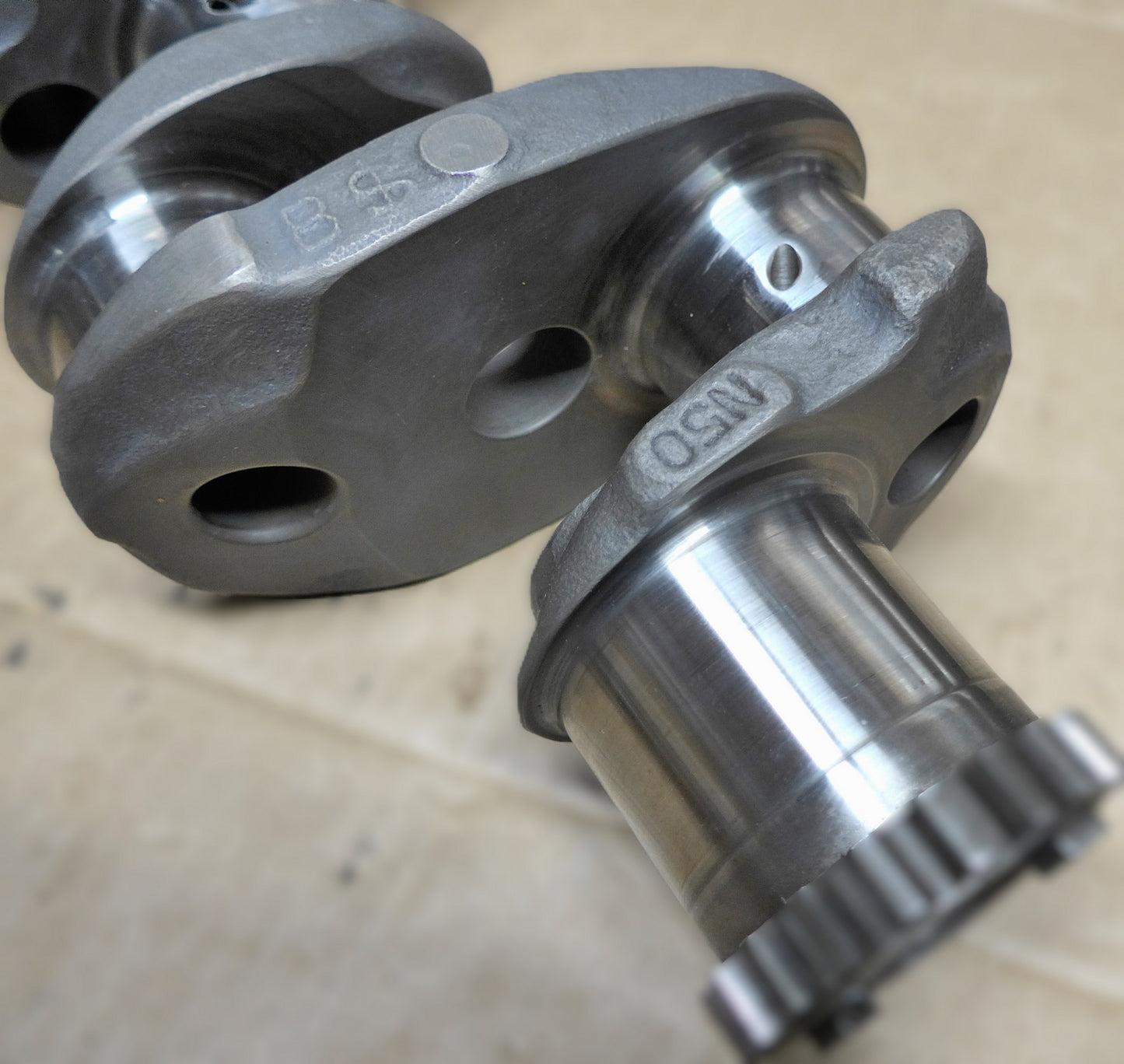Crankshaft - O-320-H2AD - TT Hours 1553 (A/R)