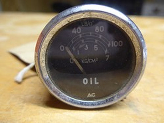 Oil Pressure Gauge (A/R)