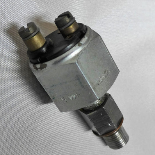 VDO Pressure Switch - 1 Bar - 2 Pole - 6-24V (A/R)