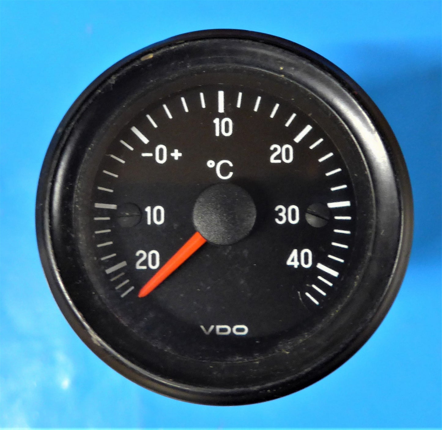 VDO 12V Temperature Gauge - 52mm (A/R)