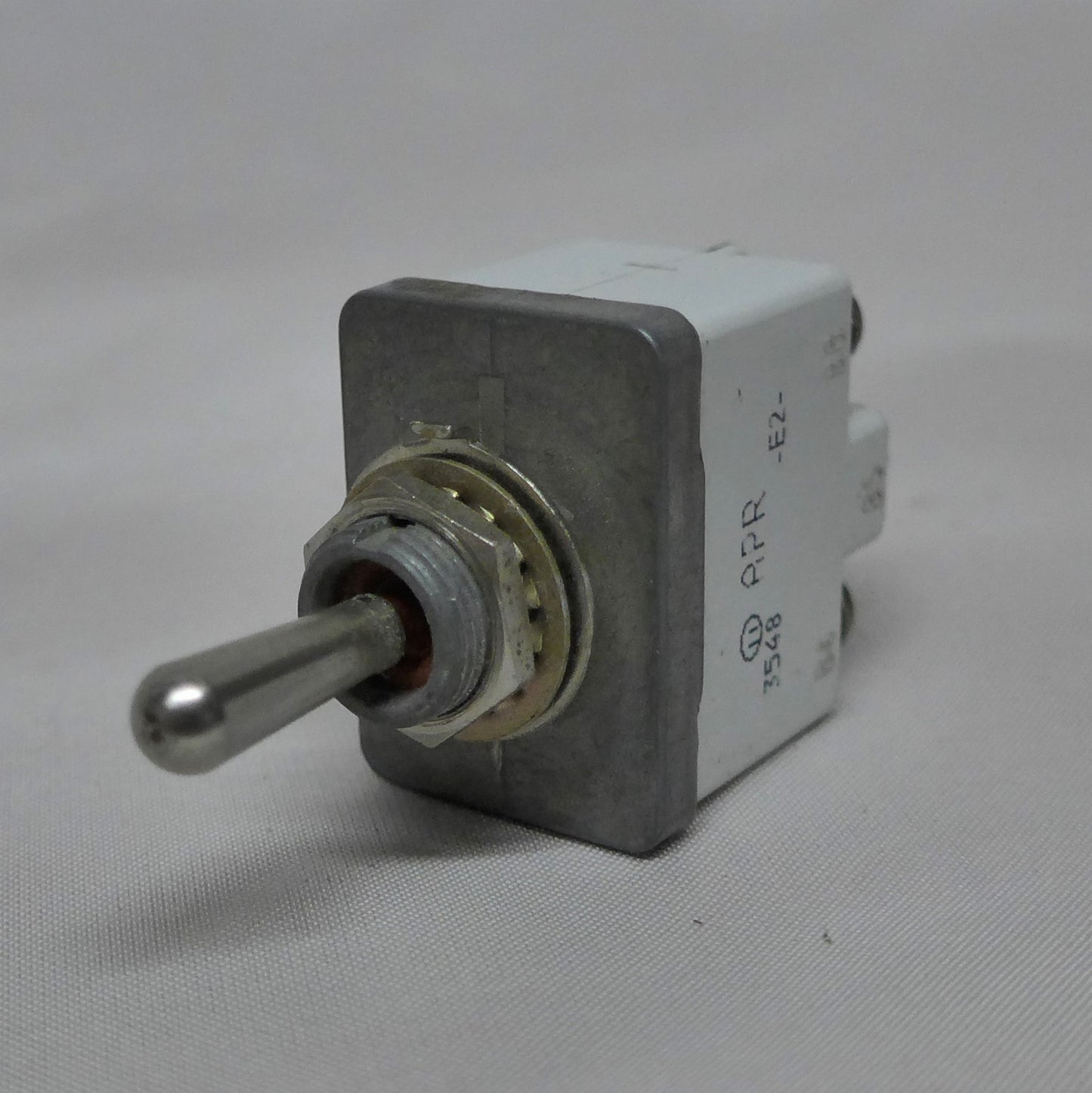 APR Toggle Switch - On/Off/Momentery (A/R)