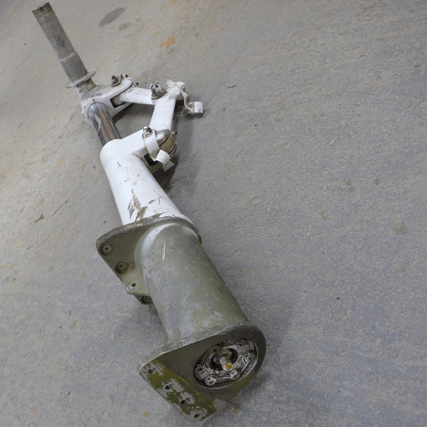 Main Gear - STB - PA28-180 Cherokee (A/R)