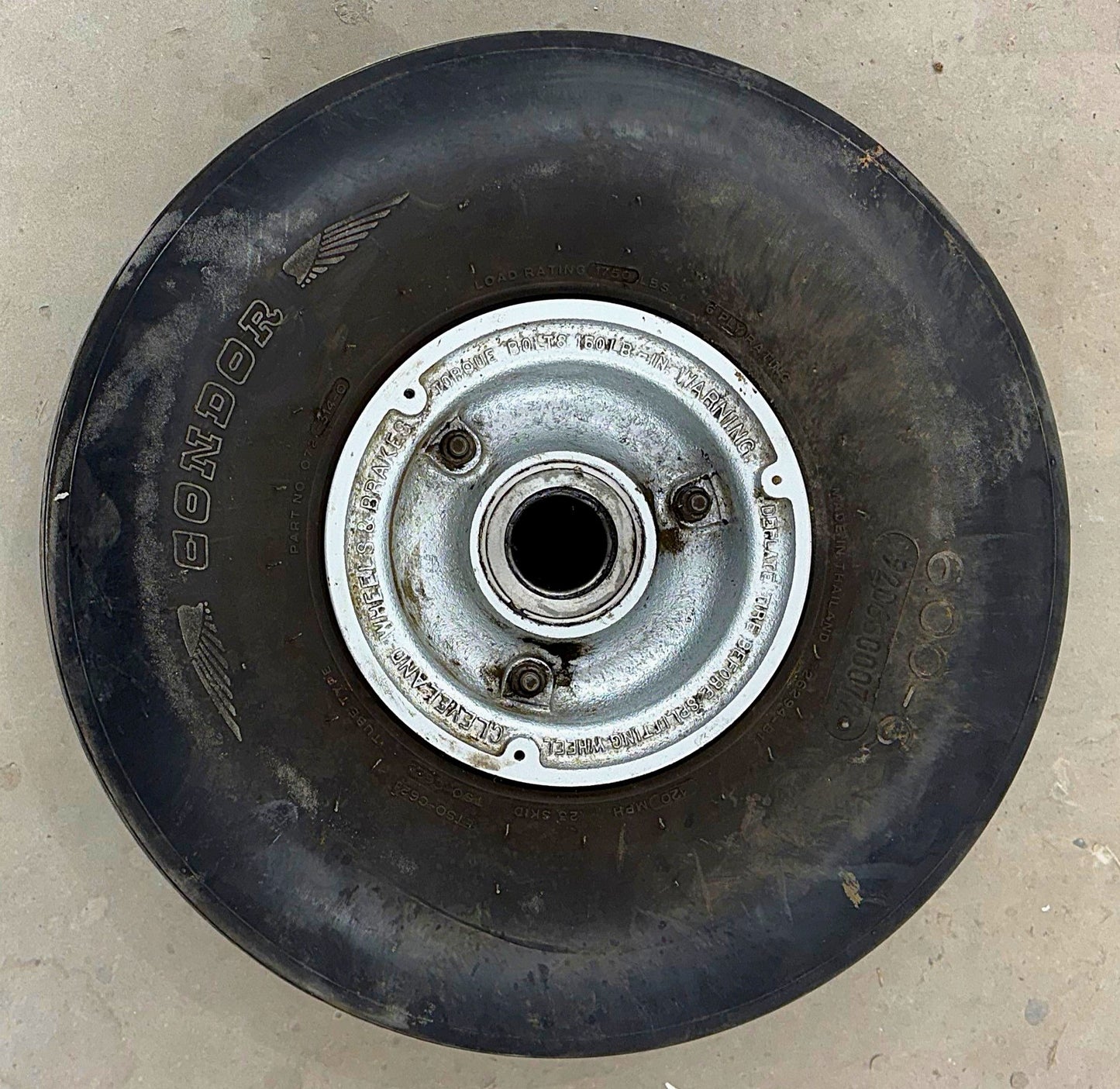 Wheel & Tyre Assembly - Nose - 6.00-6 Cleveland (A/R)