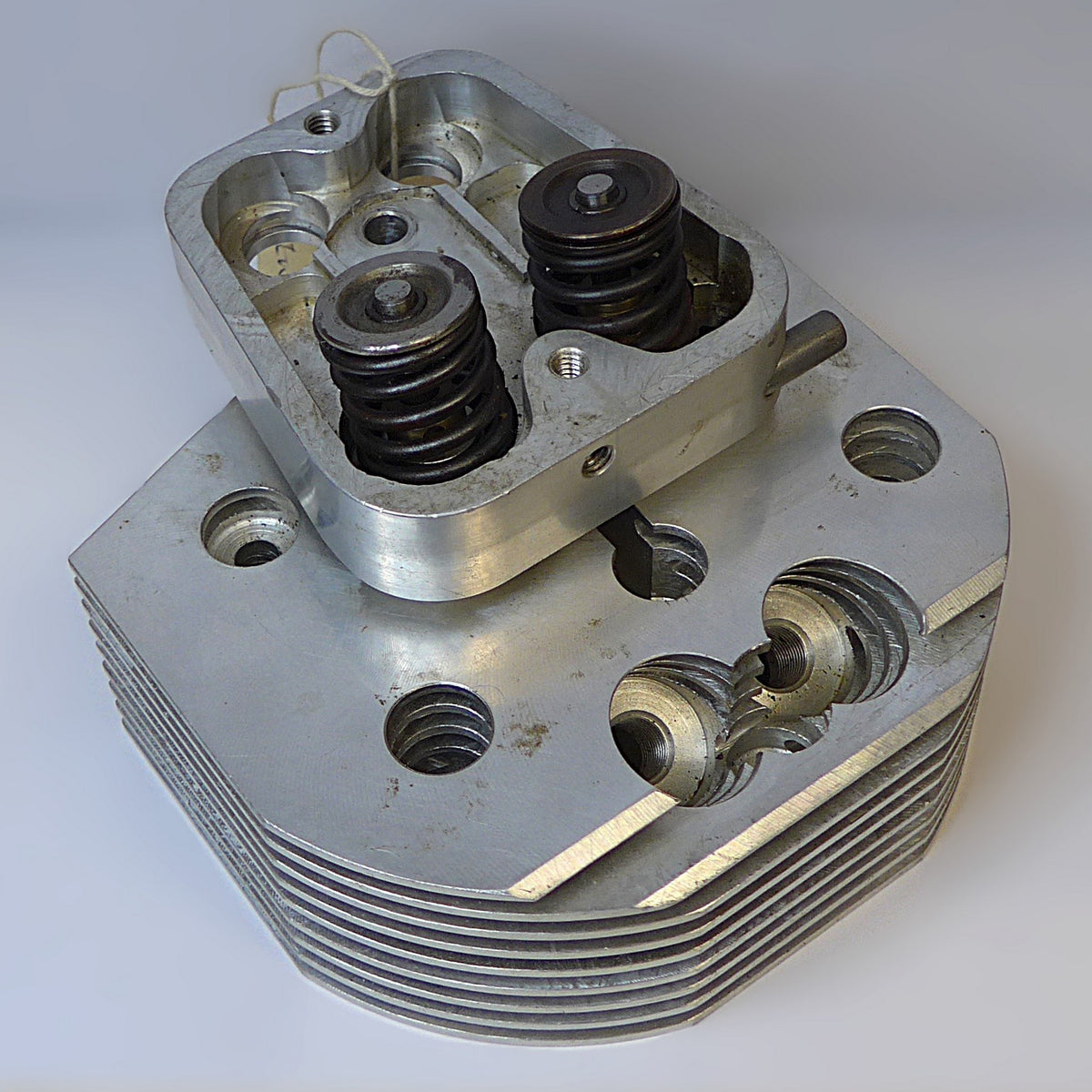 Cylinder Head-Cylinders 1 & 4(Large Fins Spigoted)-J2200