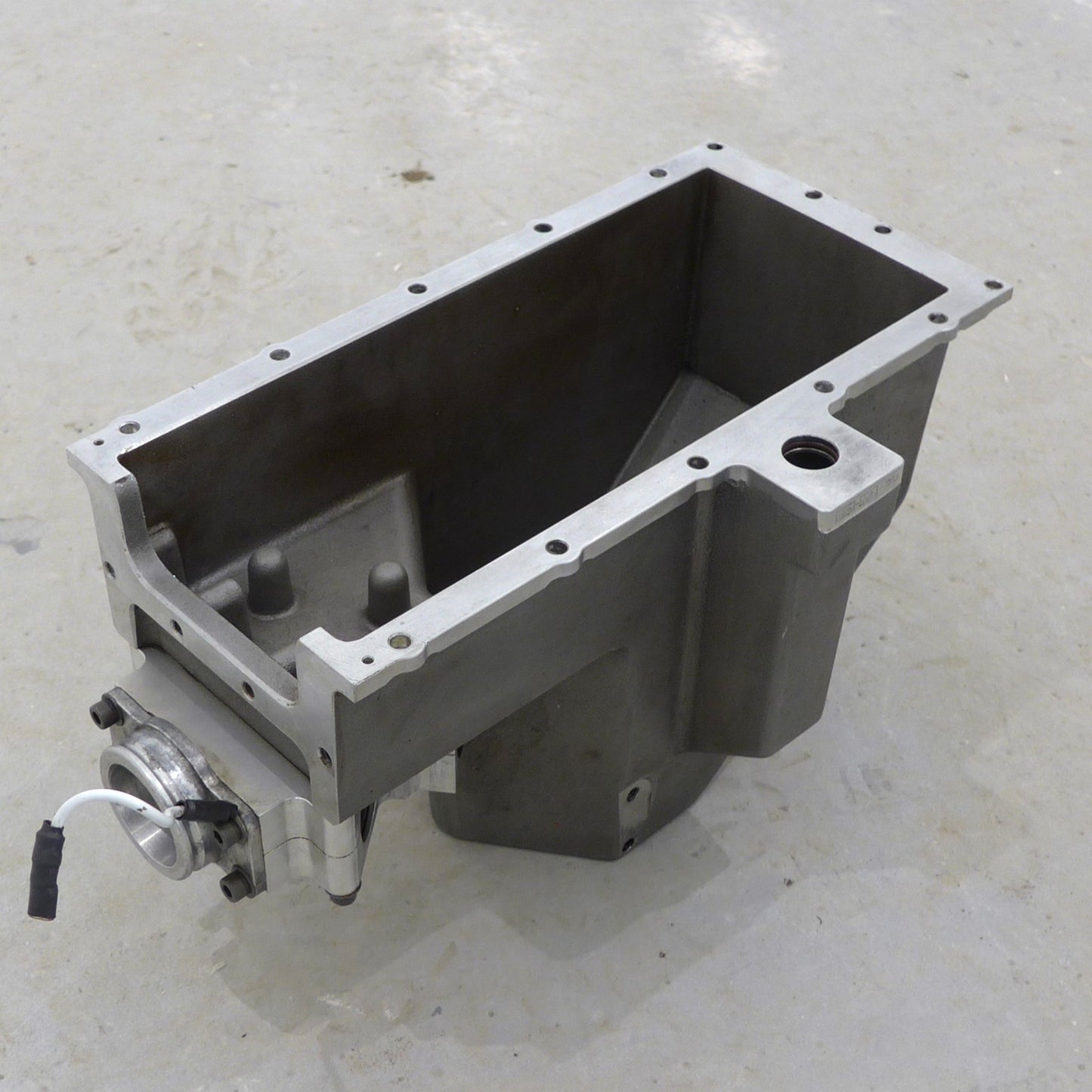 Sump Machined Large Capacity - J2200 (A/R)