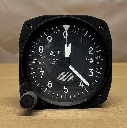 Altimeter- United Instruments (A/R)