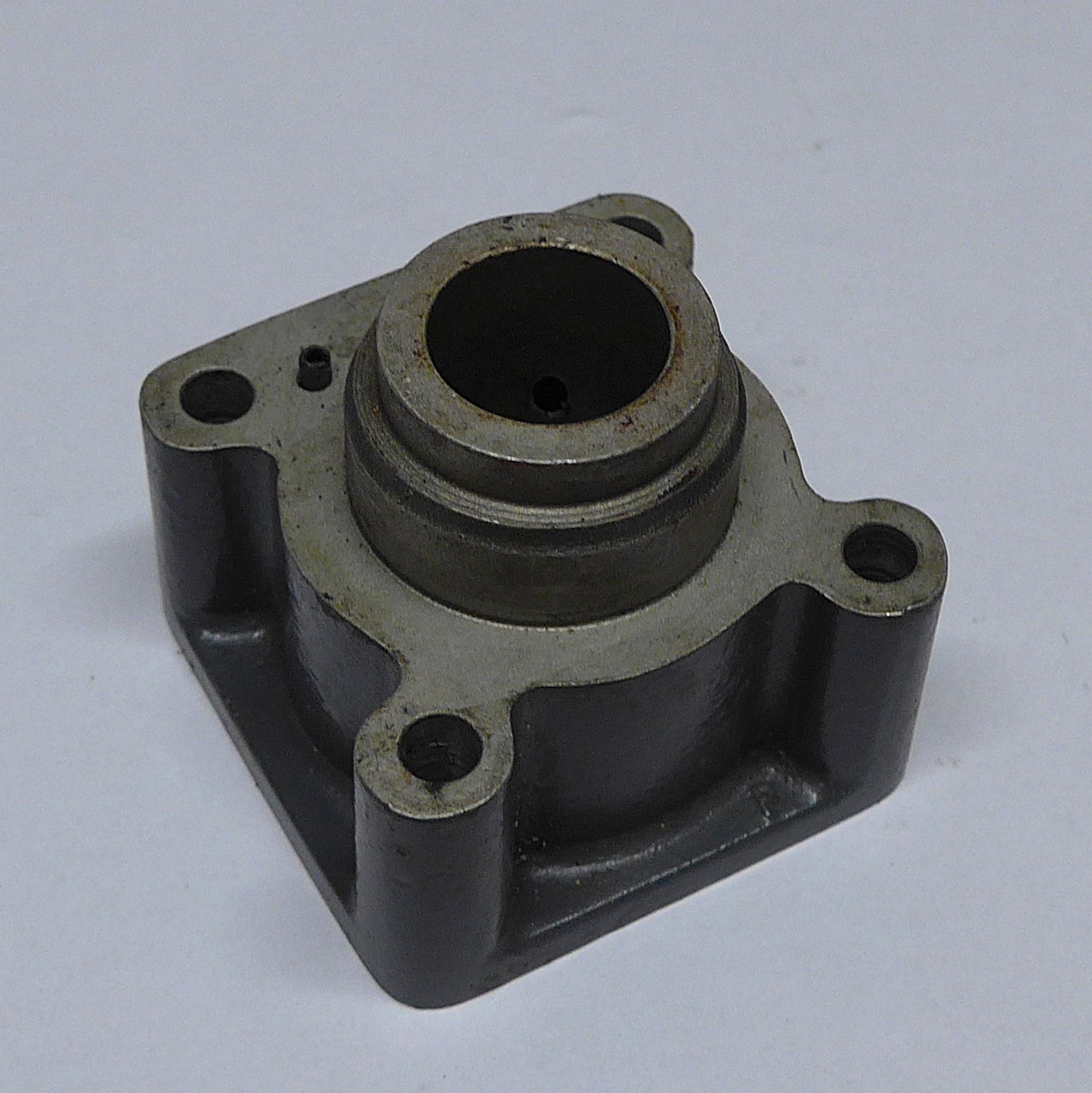 Adapter Assy - Vacuum Pump (A/R)
