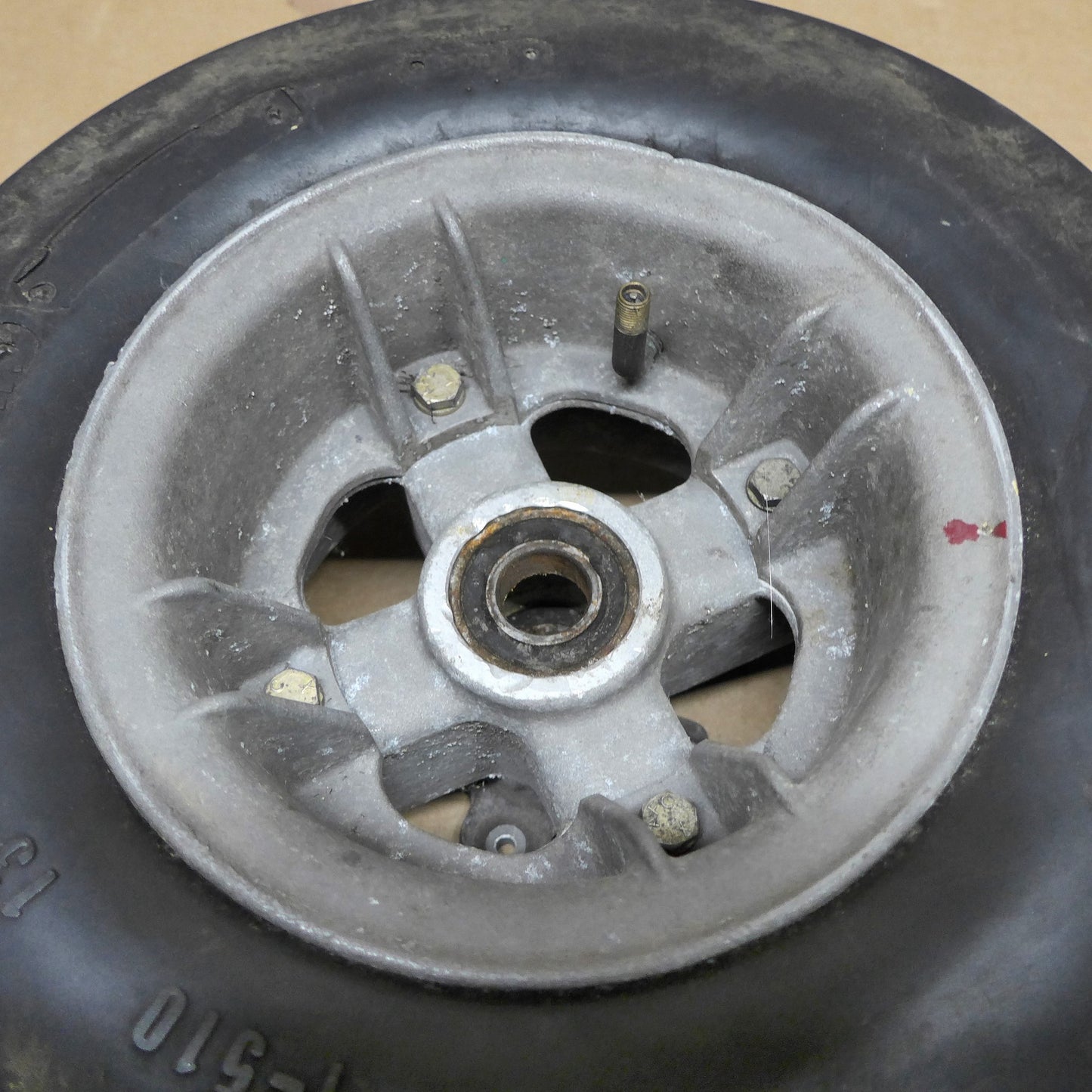 Main Wheel 13x5.00-6 - J430 (A/R)