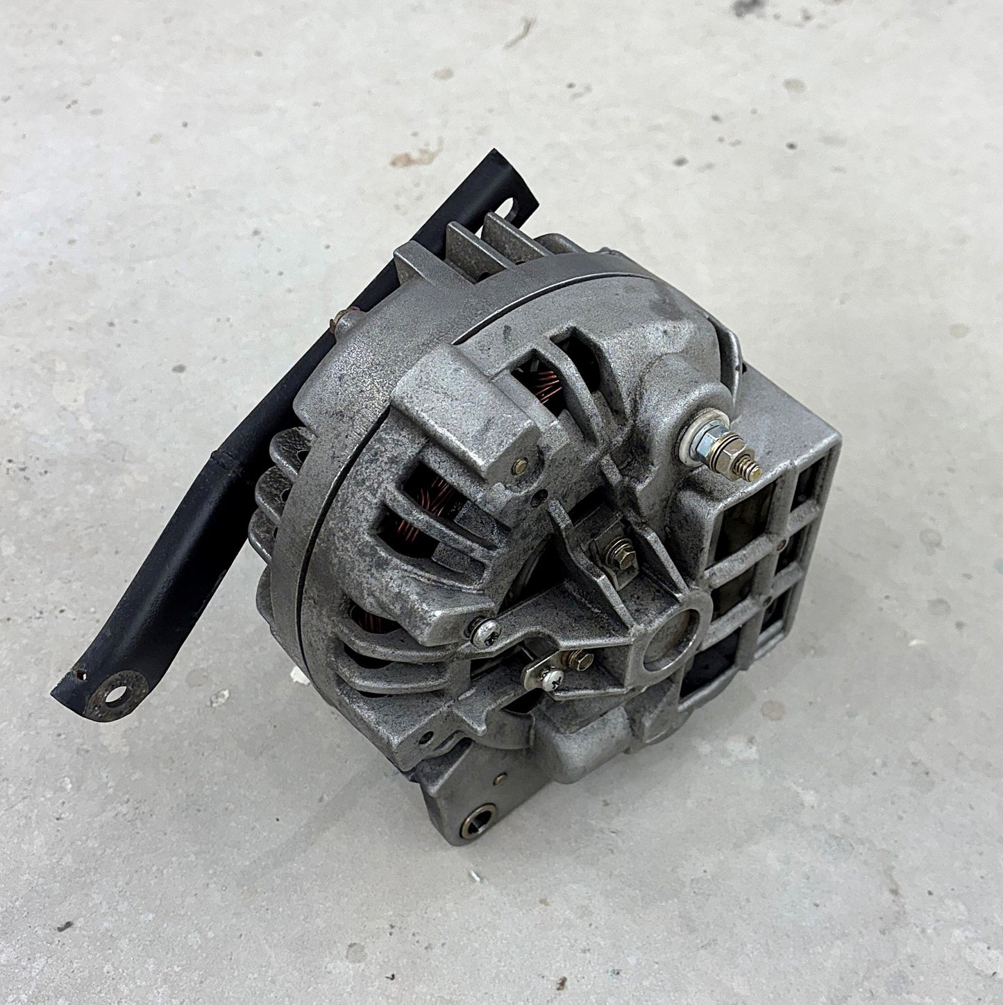 Hartzell Alternator Assembly - Chrysler no.4111810R (A/R)