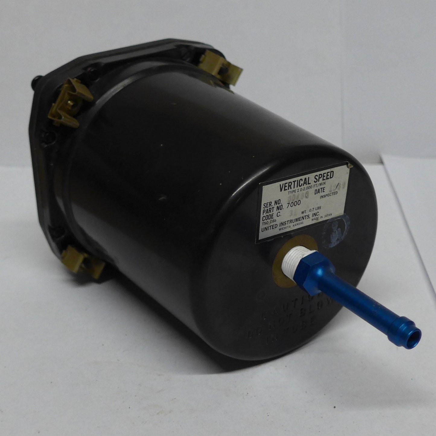 United Instruments Inc. 7000C.31 VSI - TSO'd (A/R)