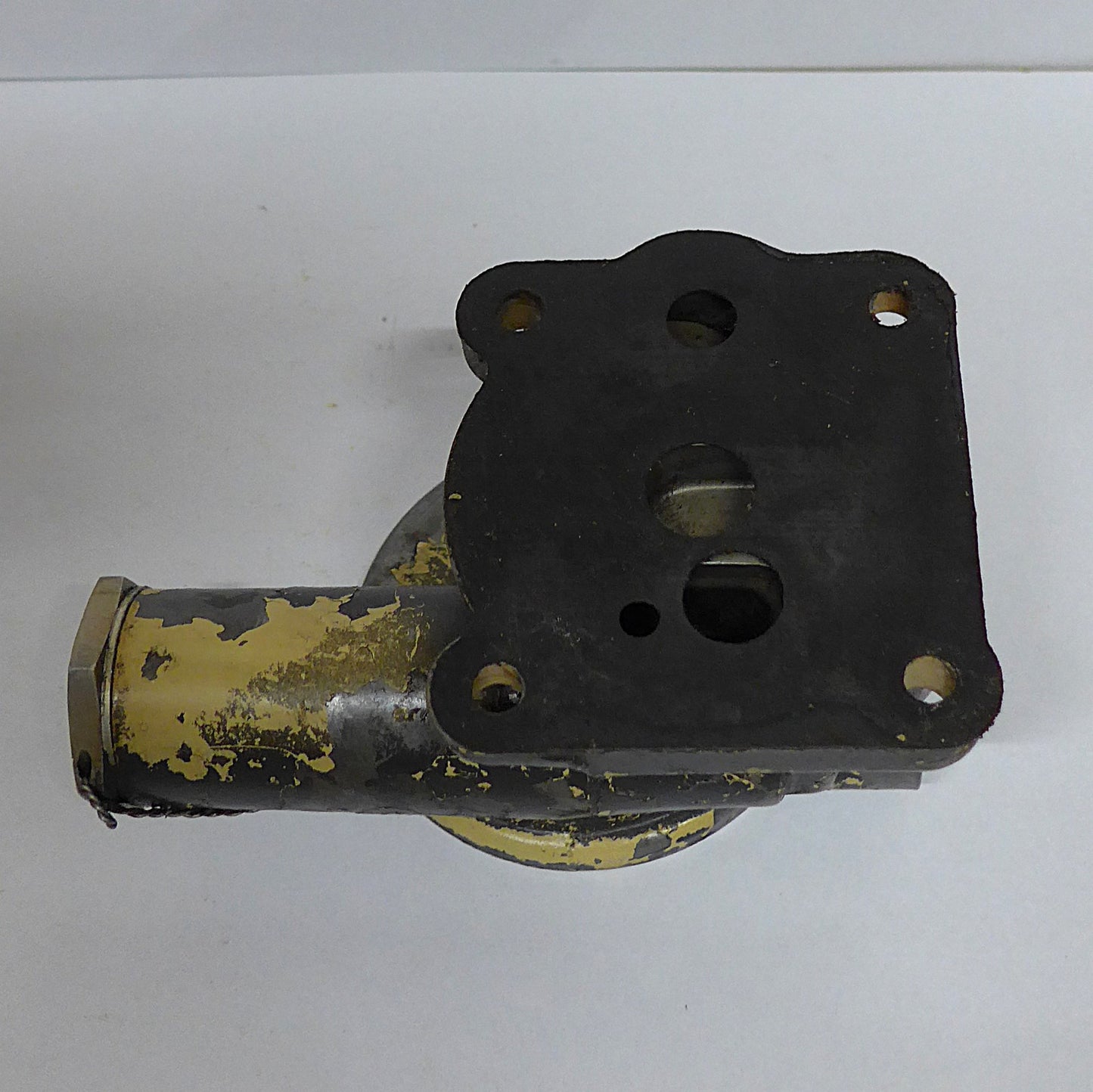 AC Oil Filter Base Assembly (A/R)