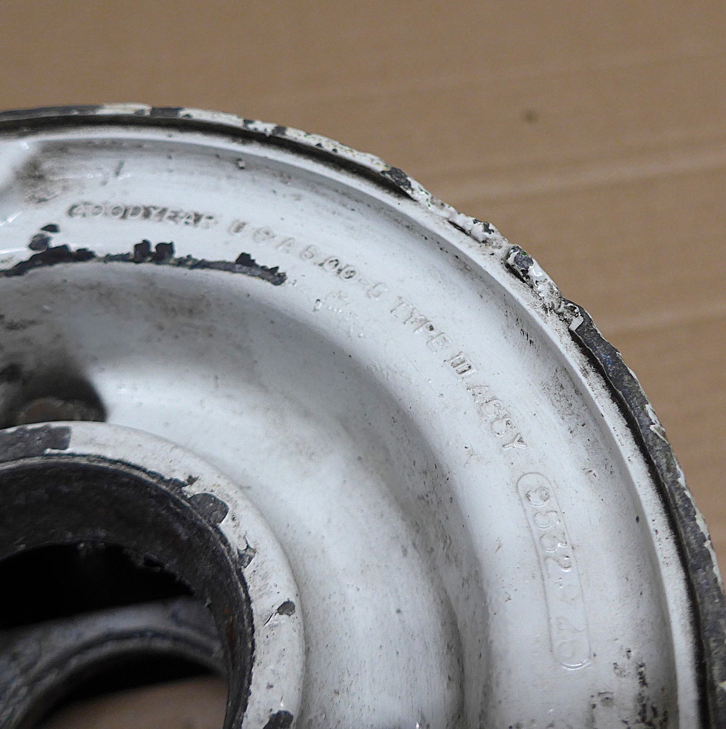 Goodyear Type III 5.00x5 Nose Wheel Assembly (A/R)