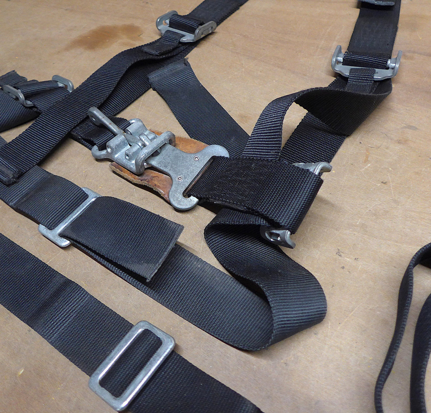 Aero-Tuff 4-Point Harness - Pair (A/R)