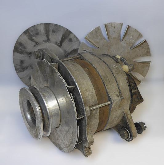 Prestolite Belt Driven 12V Alternator - For Parts (A/R)