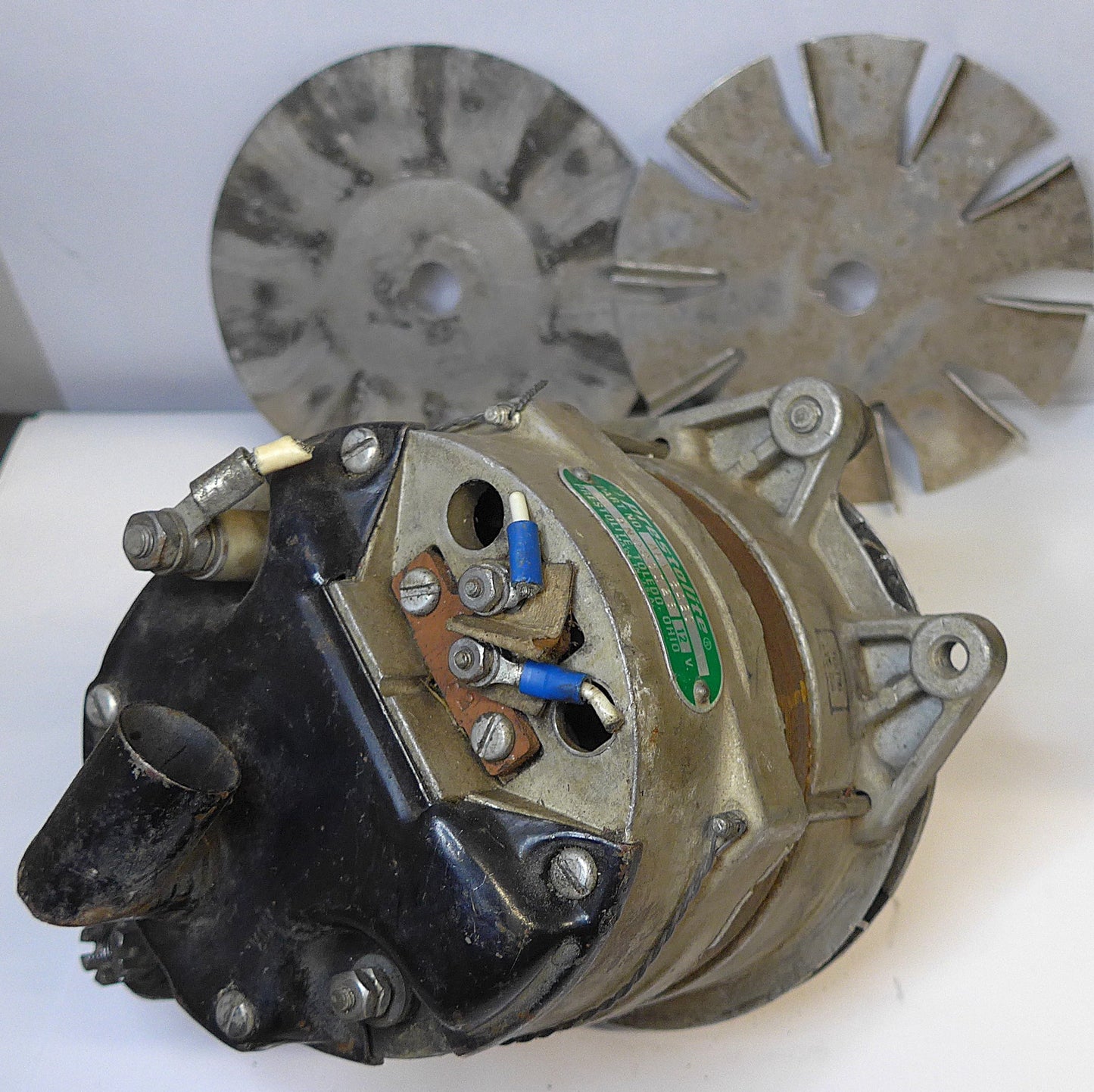 Prestolite Belt Driven 12V Alternator - For Parts (A/R)