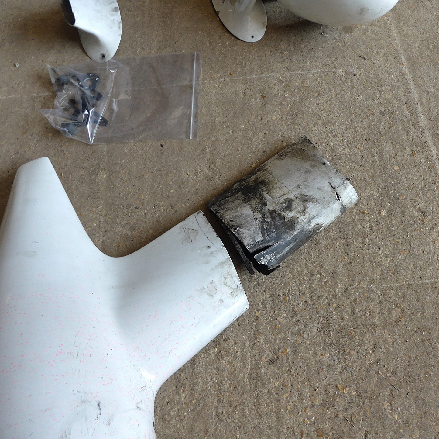 Wheel Spat Set - Sold As Seen - MCR-01 ULC Ban-bi (A/R)