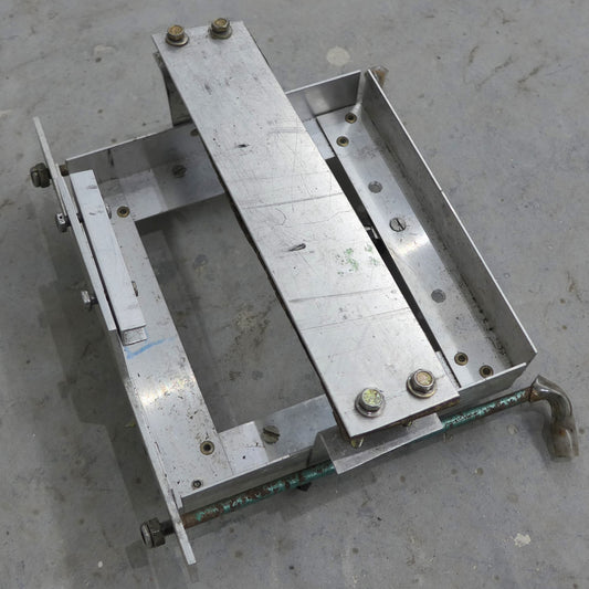 Under Seat Battery Box - S6-116 (A/R)