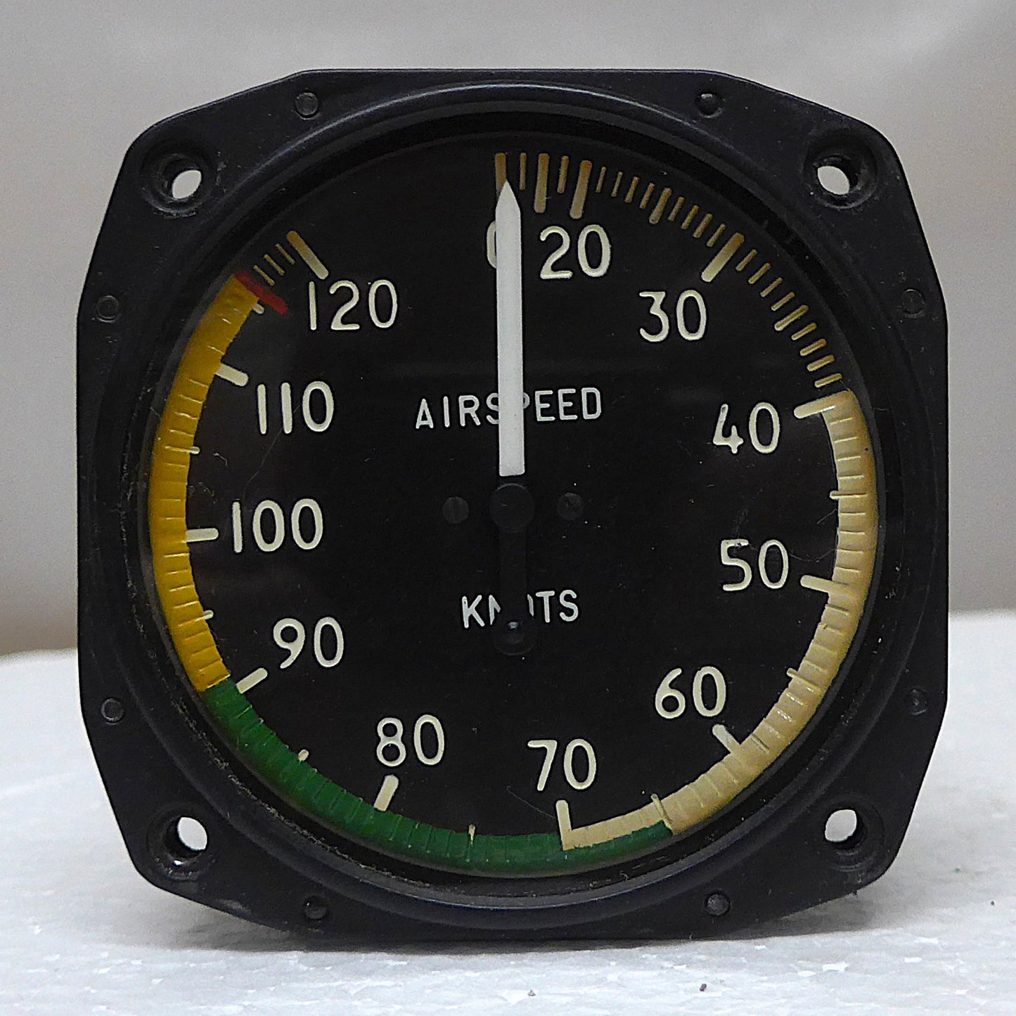 Airspeed Indicator 20-120 Knots - 80mm (A/R)