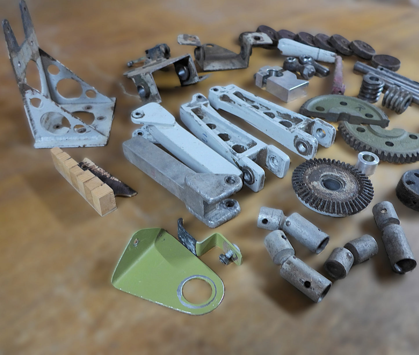 Miscellaneous Replica War FW190 Parts - Joblot (A/R)