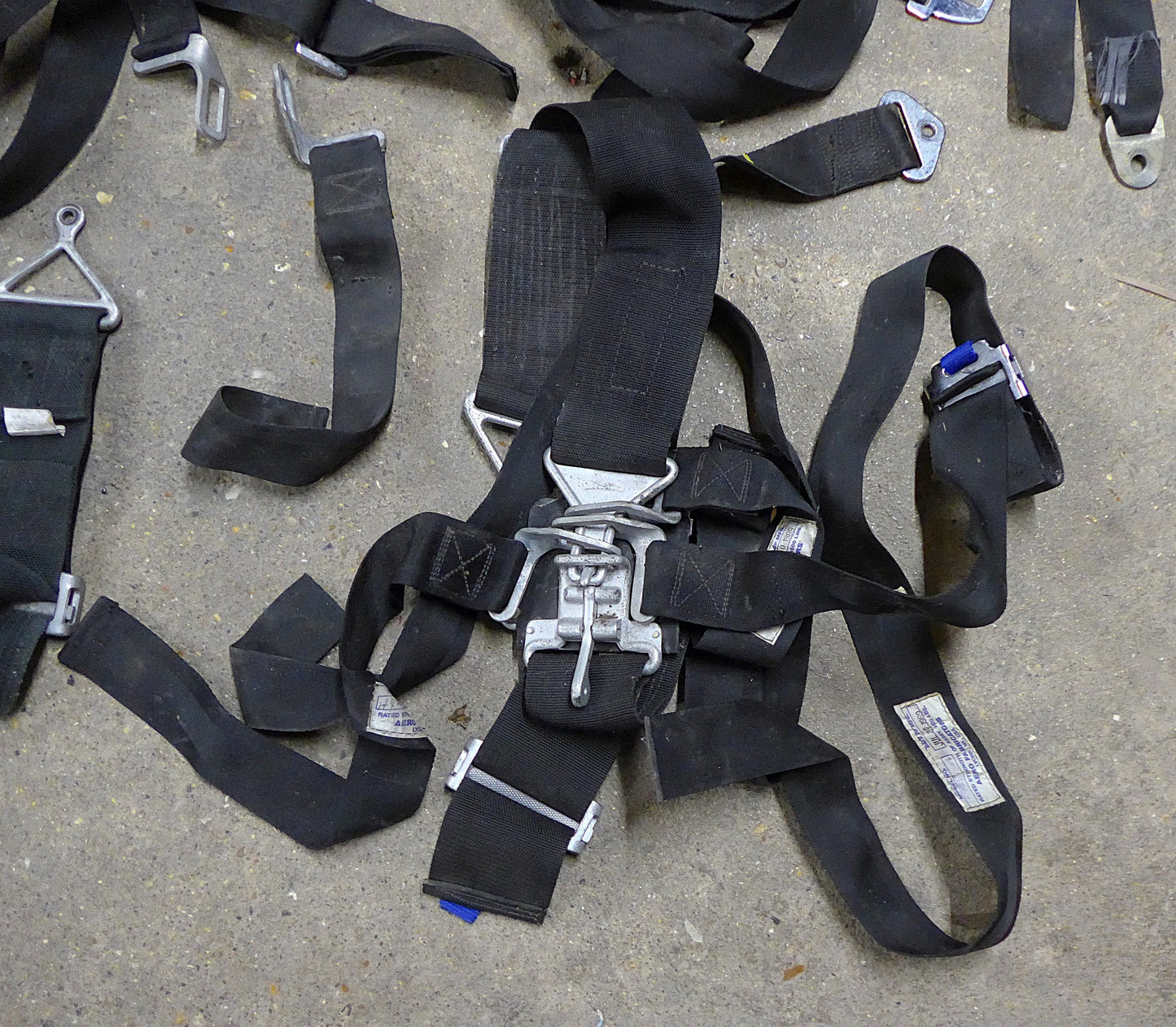 Harness & Harness Parts - Joblot (A/R)